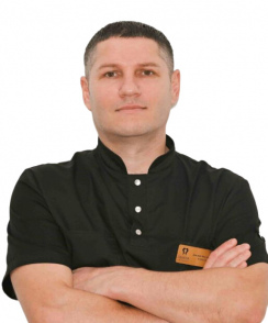 Логвинчук Дмитрий Николаевич стоматолог-хирург