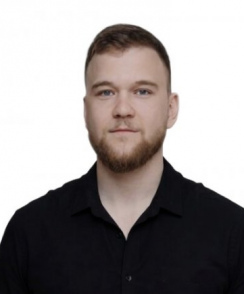 Исхаков Артем Фидаилевич стоматолог