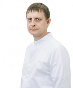 Михайлов Евгений Валерьевич стоматолог