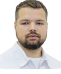 Бондаренко Михаил Романович стоматолог-хирург